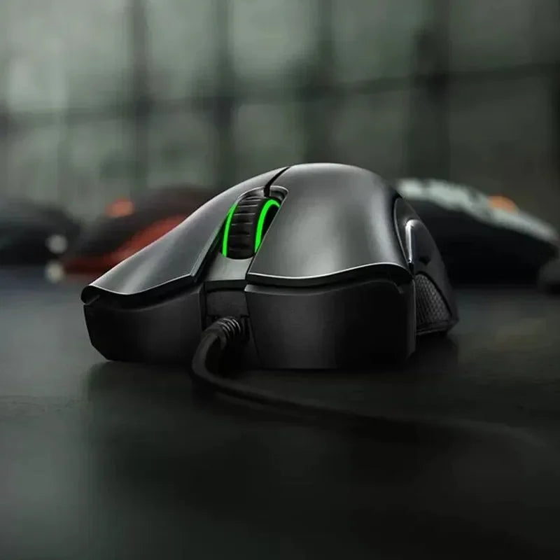 Unleash Your Gaming Potential with the Razer Deathadder Essential Wired Gaming Mouse - 6400 DPI Precision and 5 Customizable Buttons for Ultimate Control
